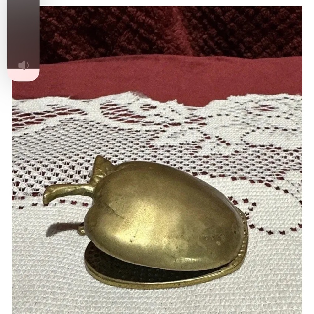 Brass, Apple Paper Clip. Good Conditions. Made In Va. 2"L 1"W 3" T